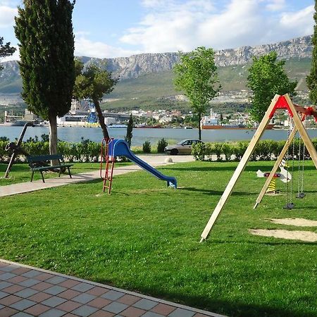 Apartments Maris Vranjic Екстер'єр фото